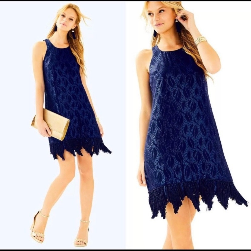 Lilly Pulitzer Marquette Shift Dress True
Navy Silk Size: Medium NWT